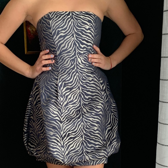 Cocktail dress/Evening Wear - Picture 1 of 4